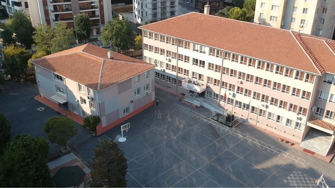 İstanbul Anadolu Lisesi Fotoğrafı